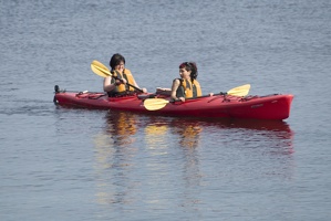 313-0867 Two Girls Kayaking